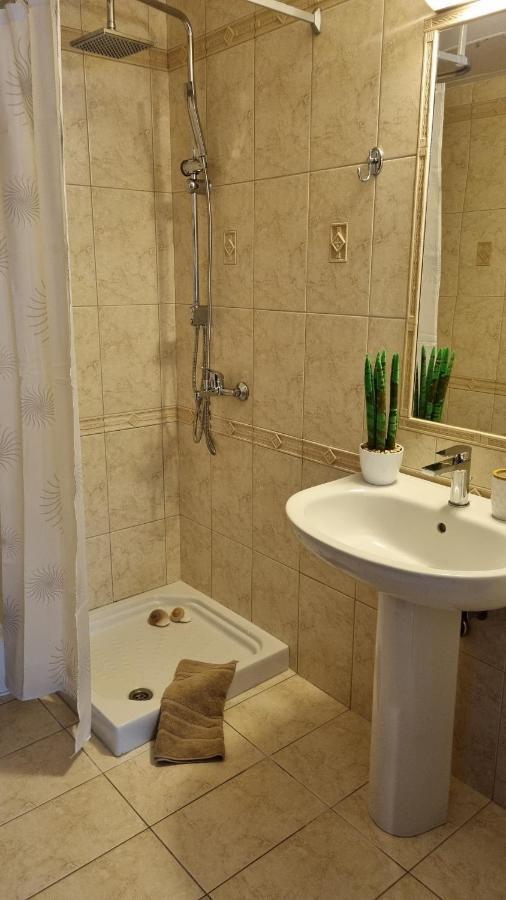 شقة Cypress Garden House Gazi المظهر الخارجي الصورة